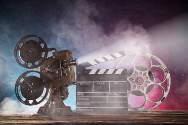 Eski stil film projektör, yakın çekim.