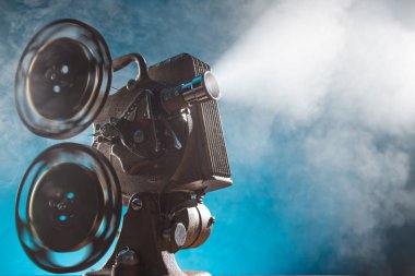 Eski stil film projektör, yakın çekim.