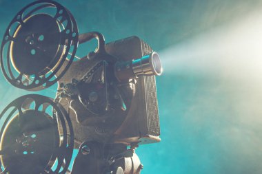 Eski stil film projektör, yakın çekim.