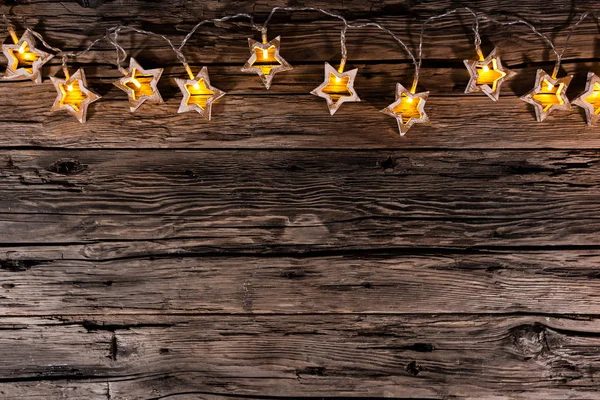 Decoración de Navidad sobre fondo de madera — Foto de Stock