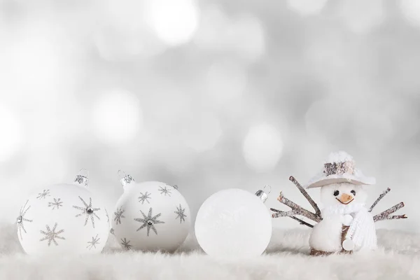 Decoração de Natal com fundo borrado — Fotografia de Stock