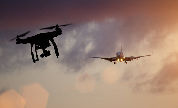 Беспилотник летит рядом с коммерческим самолетом