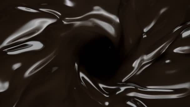 Mouvement super lent du chocolat chaud. — Video