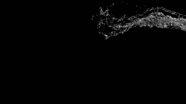 Брызги воды на черном фоне, супер медленная съемка. Снято на камеру высокоскоростного кино. — стоковое видео