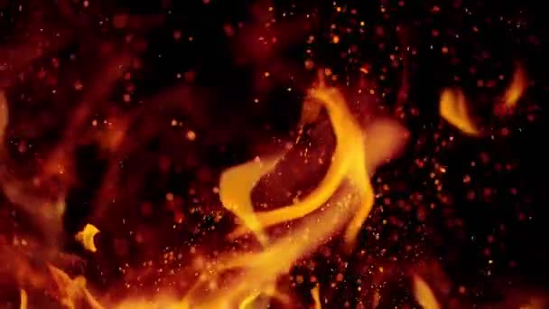 Płomienie ognia z iskrami, fotografowanie z prędkością 1000fps, — Wideo stockowe