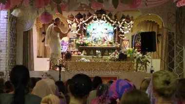 Hare Krishna tapınağında töreni