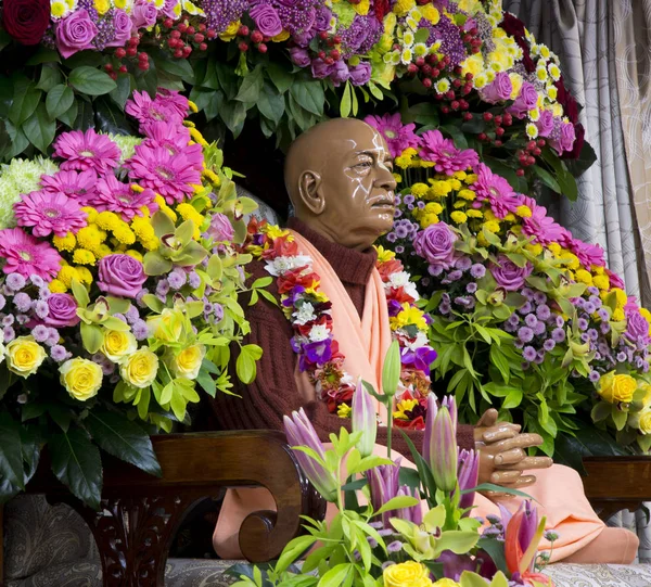 Svami Prabhupada figura no Templo de Hare Krishna — Fotografia de Stock