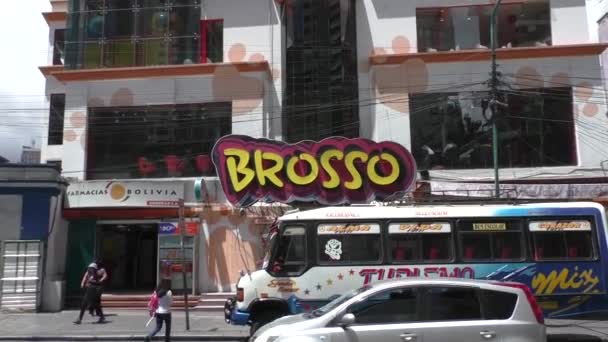 Restaurante Brossolandia en El Prado en La Paz, Bolivia — Vídeos de Stock