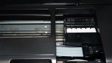 Yazıcı baskı fotoğraf sürekli mürekkep besleme. Yakın çekim