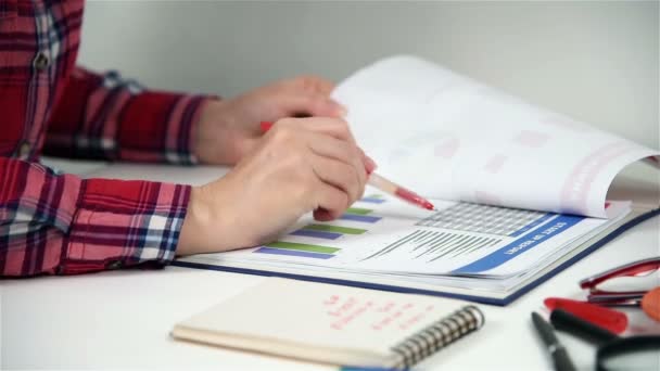 Businesswoman In Casual Shirt Audited Start Up Report — Stock Video