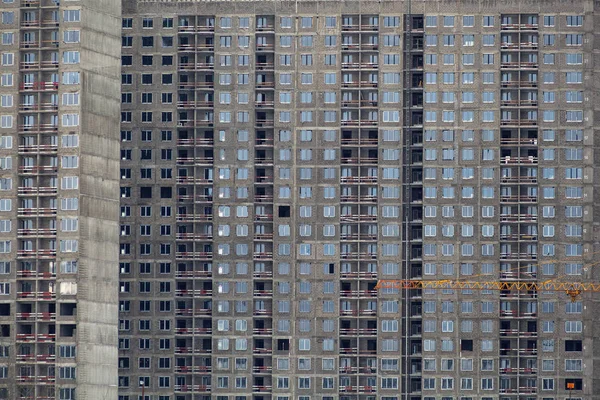 Construction d'un immeuble résidentiel moderne de plusieurs étages — Photo