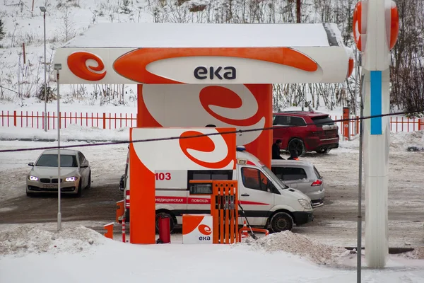 Moscou, Rússia - 13 de novembro de 2016: Rede de postos de gasolina "EKA " — Fotografia de Stock