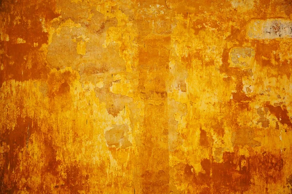 Tomt utrymme för text eller bild. Texturen av betong väggarna är målade i orange-gul — Stockfoto