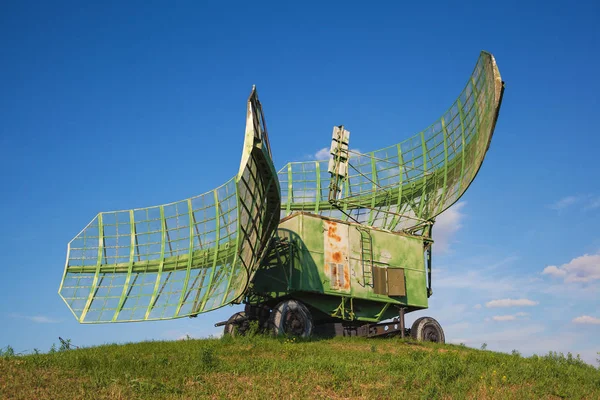 Radarn på bilen. Mobila radar — Stockfoto