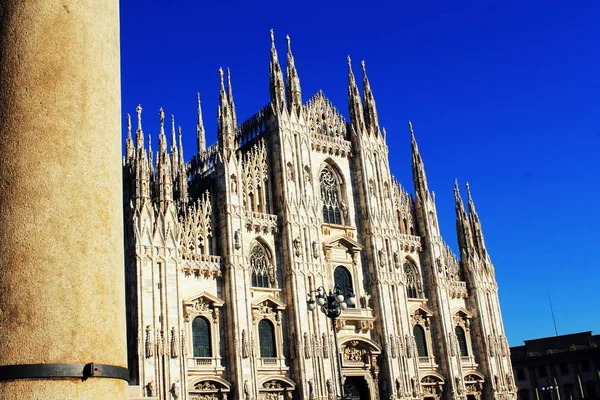 Milano Katedrali'ne, Duomo di Milano, bir dünyanın en büyük Kilisesi — Stok fotoğraf