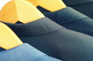 Klasik erkek dizi asılı Satılık uygun