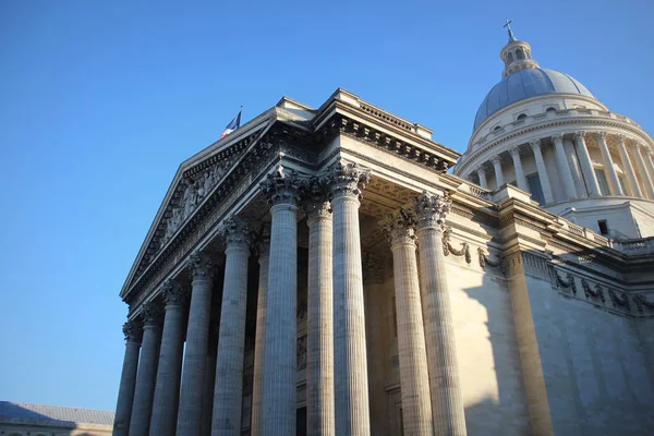 Historické Pantheon v okrese Quartier Latin, Paříž, Francie — Stock fotografie