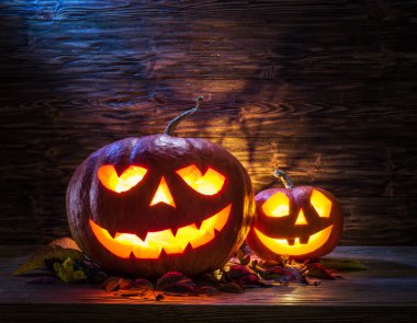 Sırıtan kabak latern veya jack-o'-lantern semboller biridir