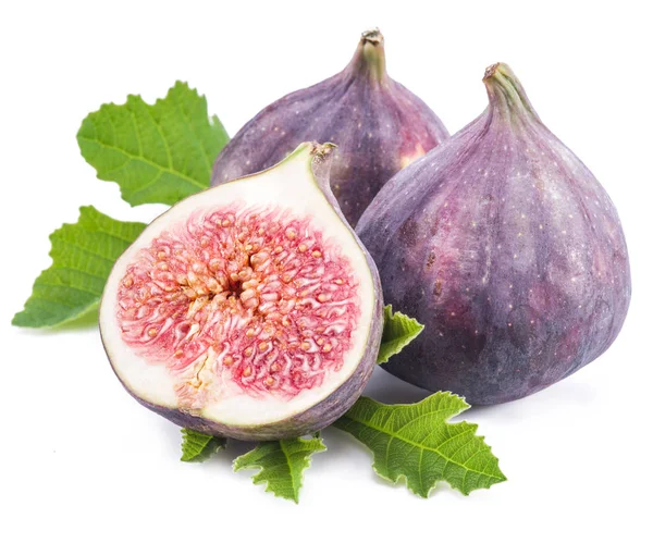 Frutas maduras de higo sobre el fondo blanco . — Foto de Stock