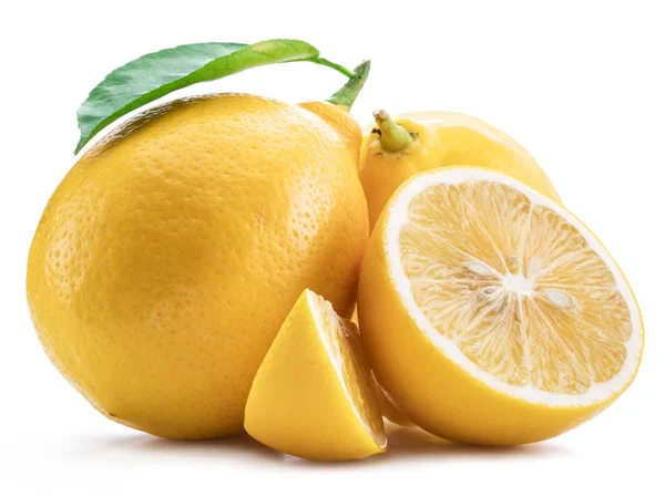 白い背景の上のレモン葉と熟したレモンの果実. — ストック写真
