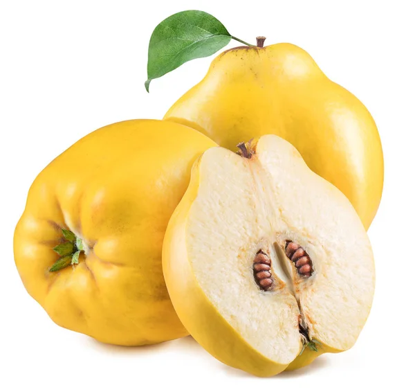 Three apple-quinces with leaf. File contains clipping path. — Stock Photo, Image