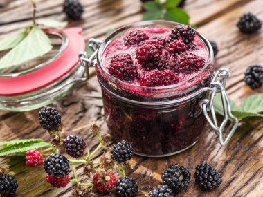 Blackberry confiture.