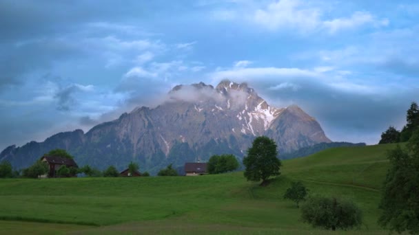 Village Horw Mount Pilatus Швейцария Мая 2018 Года Вид Гору — стоковое видео