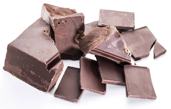 巧克力块和块巧克力孤立在一张白纸 — 图库照片