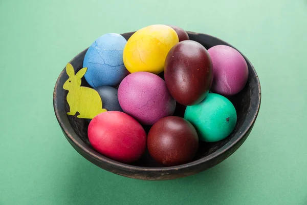 Huevos Pascua Coloridos Tazón Atributo Celebración Pascua — Foto de Stock