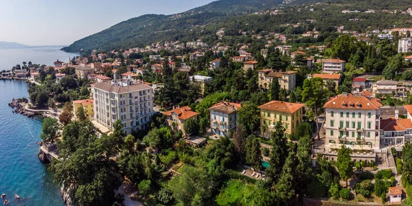 Prachtig Panoramisch Uitzicht Het Dorp Lovran Kust Kroatië Bovenaanzicht Foto — Stockfoto