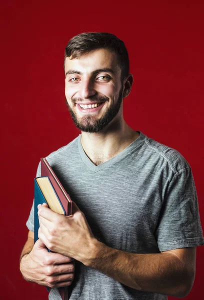 Retrato de barba atraente estudante menino — Fotografia de Stock