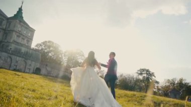 Düğün çift Runing