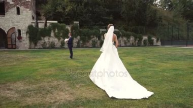 Gelin ve damat ilk toplantısı