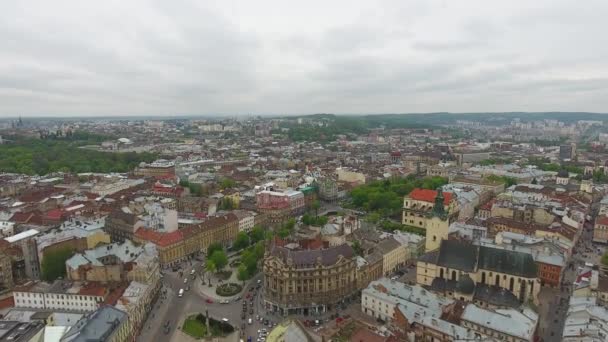 Widok z lotu ptaka miasta Lwowa — Wideo stockowe