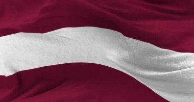 Rüzgar Letonya bayrağı