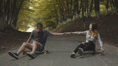 Eğleniyor hipsters Çift