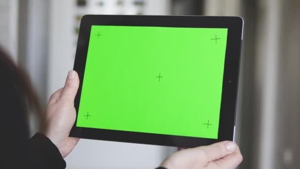 Woman Makes Pick Gestures on Tablet PC — Stock Video