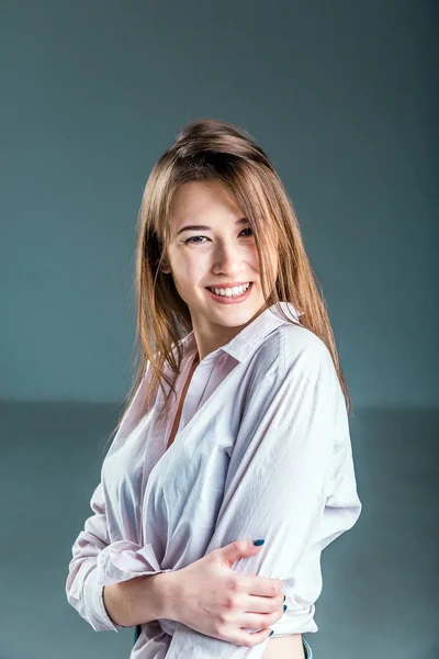 Retrato de hermosa chica — Foto de Stock