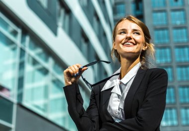 iş kadını ile gözlük