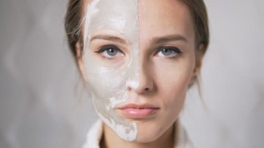 Kil maskesi yüzünde closeup