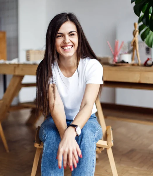 Retrato de menina bonita — Fotografia de Stock