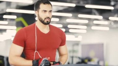 Kardiyo egzersiz jimnastik salonu