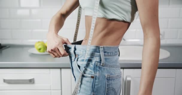 Woman Measuring Waist with Meter Lace — Stock Video