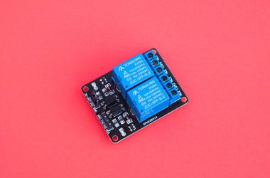 Mikrodenetleyiciler için iki röle modülü arduino veya ahududu gibi