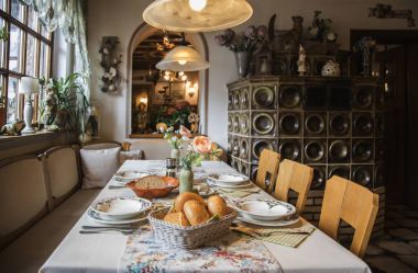 Yemek Masası kafede, Almanya