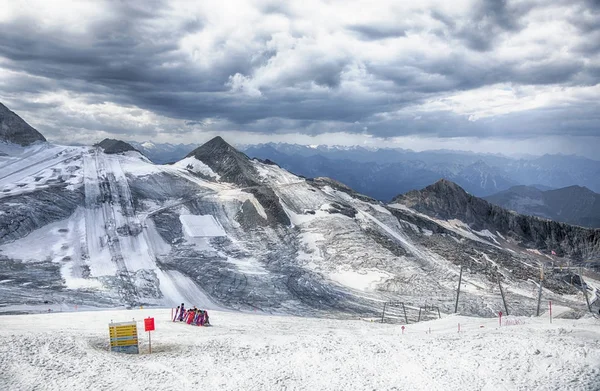 Hintertux buzul, yaz kar kayak merkezleri — Stok fotoğraf