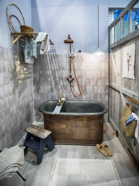 Design av interiören i badrum i vintage stil — Stockfoto