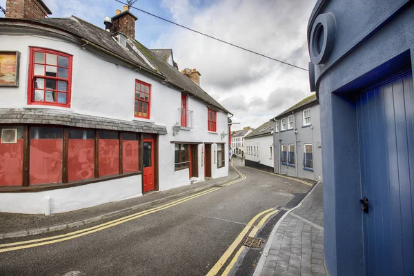 Straten in het centrum van Kinsale village nabij Cork, Ierland — Stockfoto