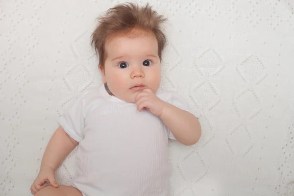 3 månader gammal härlig baby porträtt — Stockfoto
