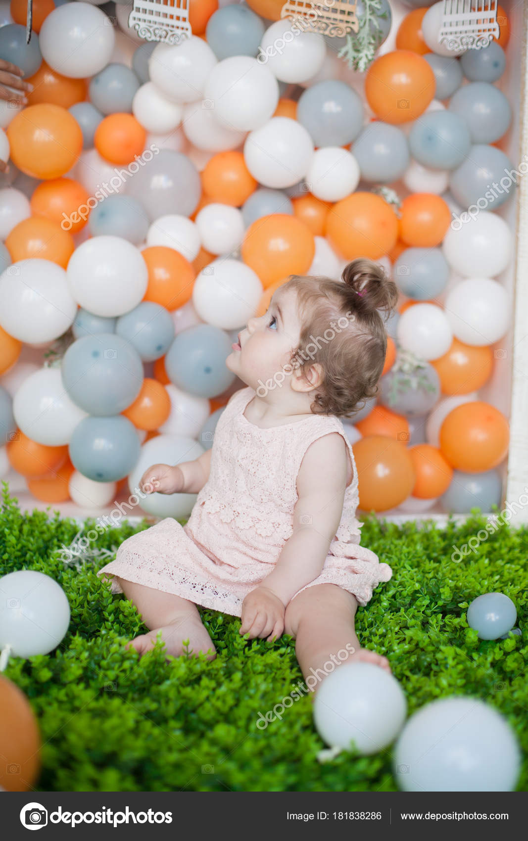 Baby Girl Celebrating Her First Birthday Stock Photo by ©margo_black 181838286